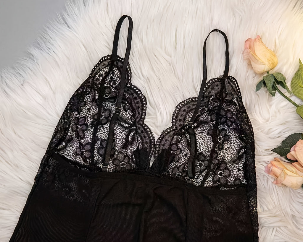 Seductive Sheer Lace Mesh Slip Dress - Alluring Deep V-Neck, Backless Scallop Trim Babydoll - Feminine Womens Lingerie & Underwear