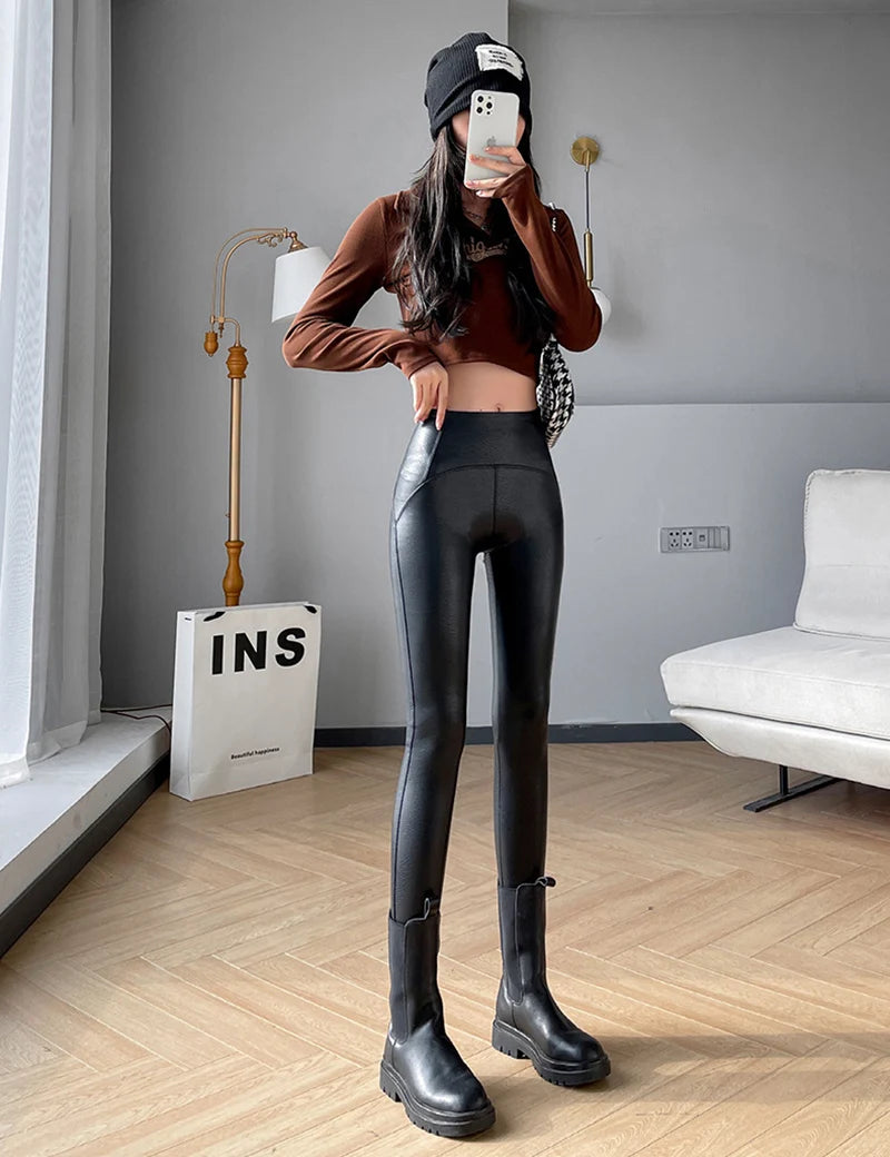 High Quality Faux Crocodile Leather Pants Women Texture Windproof Warm Fleece Leggings Autumn Winter Motorcycle Black Pants Lady