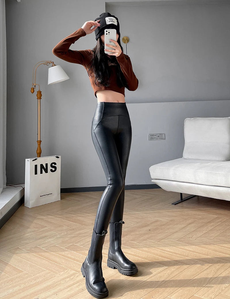 High Quality Faux Crocodile Leather Pants Women Texture Windproof Warm Fleece Leggings Autumn Winter Motorcycle Black Pants Lady